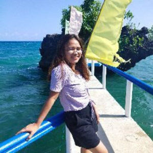 Meet your Posher, Ruth janida